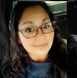 Meet your Posher, Teresa